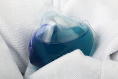 single laundry detergent pod