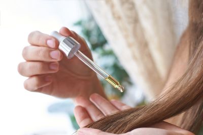 dropper with castor oil for hair